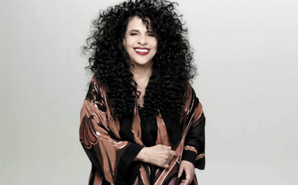 Gal-Costa-por-Bob-Wolfenson-e1484658106399.jpg