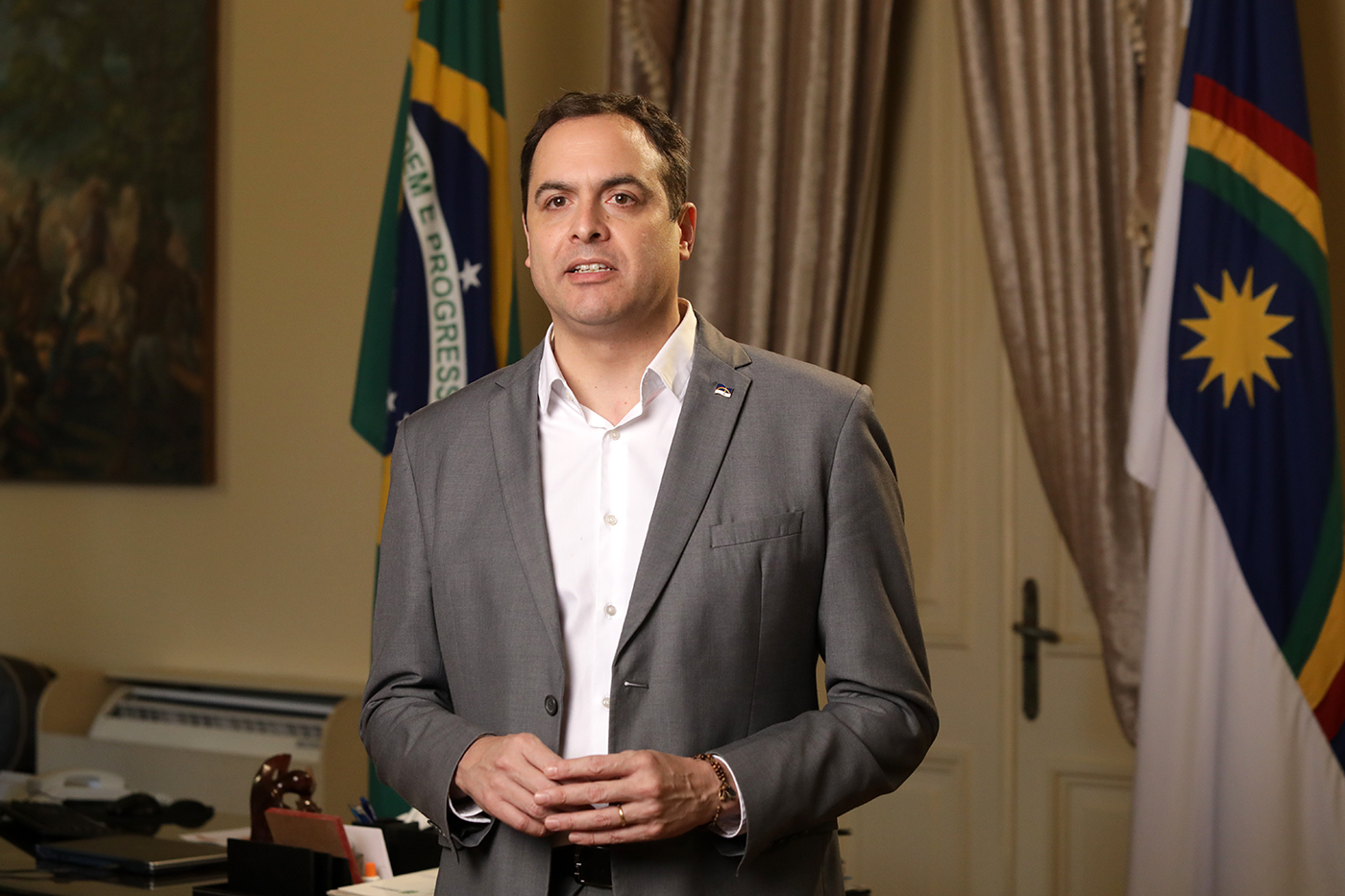 Governador-Paulo-Camara-durante-pronunciamento06.jpg