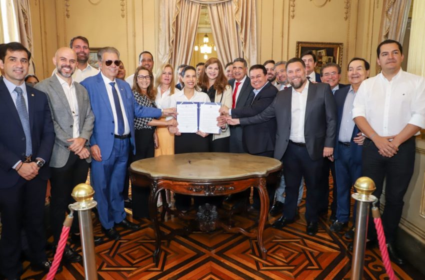 Foto: Destaques