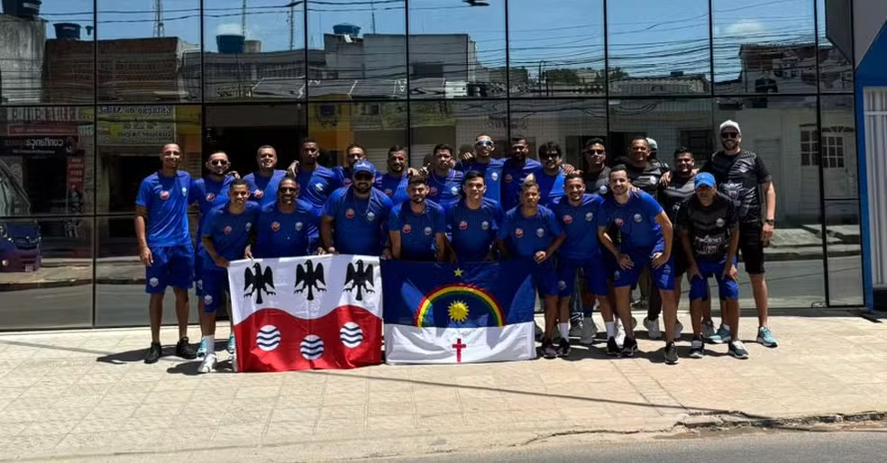 Equipe de Garanhuns participa da Liga de Fut7 — Foto: Ascom FácilNet